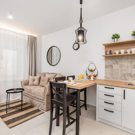 Srnec Apartments - Korzo Rijeka Luaran gambar